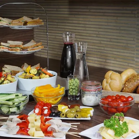 Peterhof - Urban Lifestyle Hotel 4*